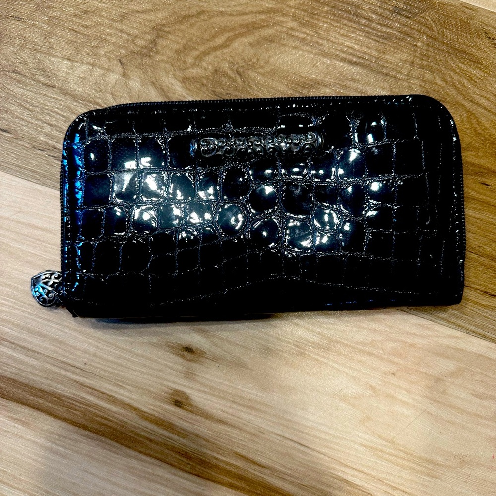 Brighton wallet